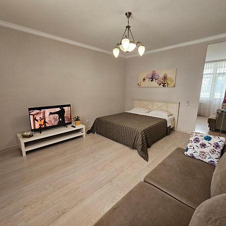 Ernaz Plus Apartments: Promenade Expo Astana Zewnętrze zdjęcie